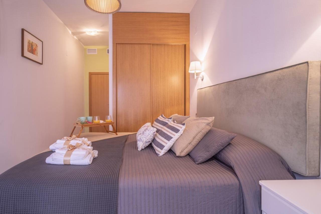 -Malagasunapts- Rooftop Pool & Free Parking מראה חיצוני תמונה