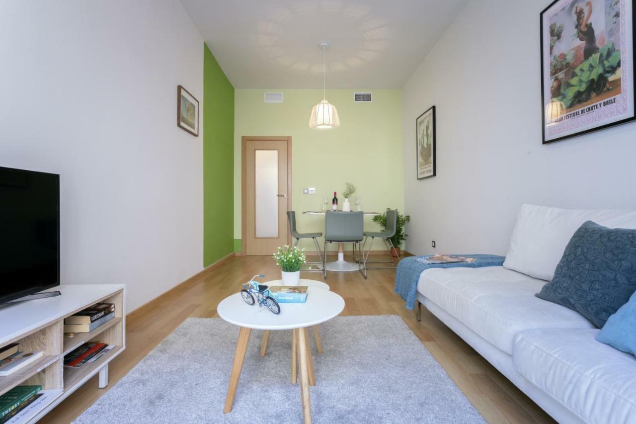 -Malagasunapts- Rooftop Pool & Free Parking מראה חיצוני תמונה