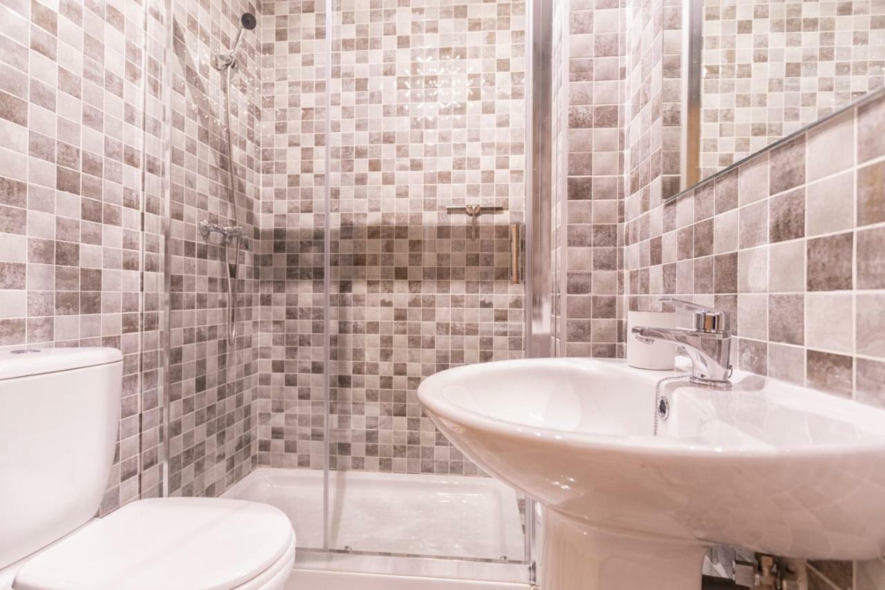 -Malagasunapts- Rooftop Pool & Free Parking מראה חיצוני תמונה